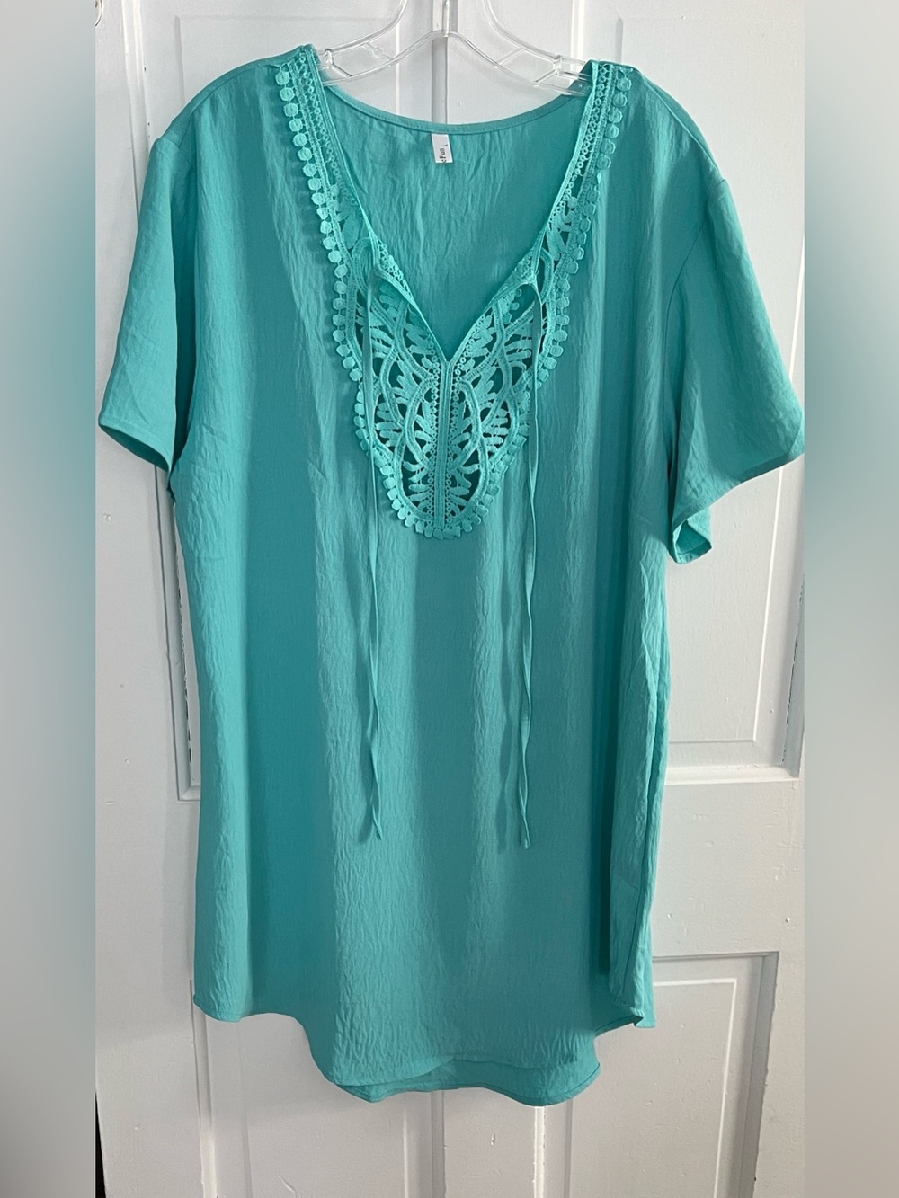 Simple Fun L Turquoise Light and Airy Dress Lace Accent